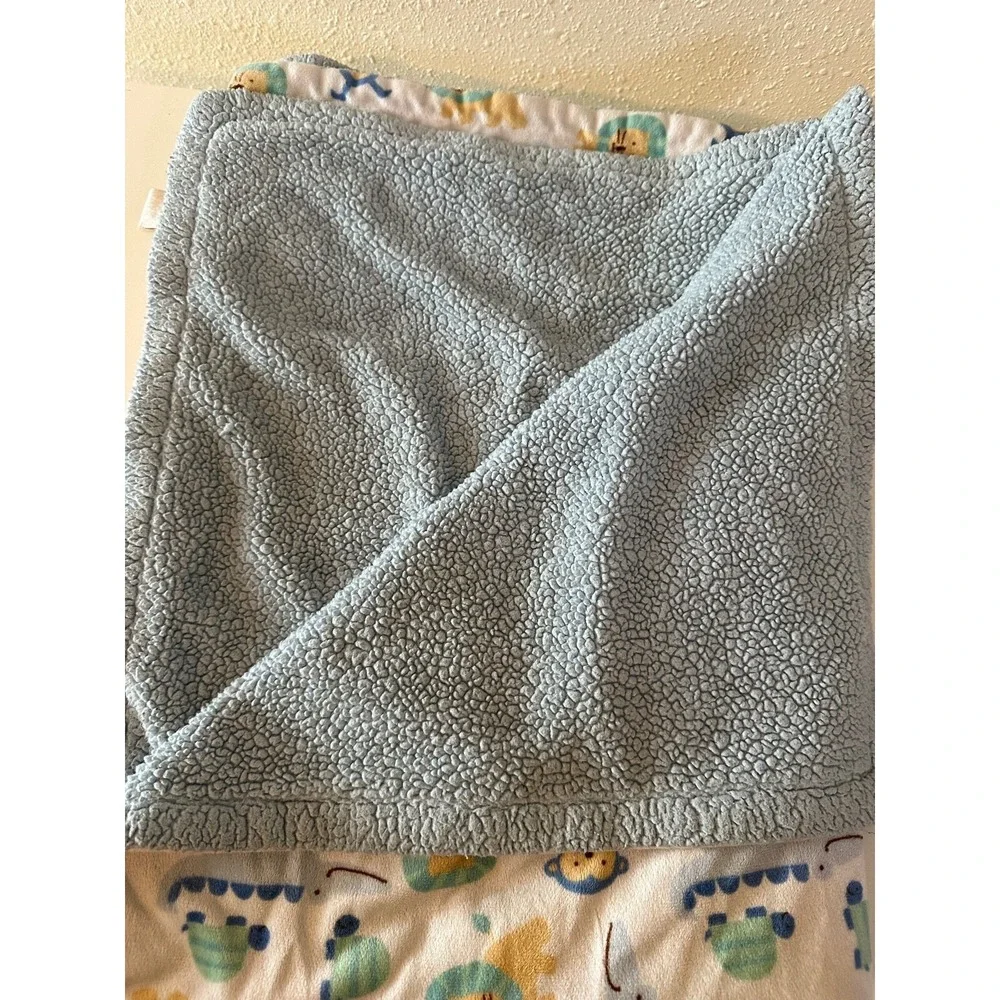 Luvable Friends Baby Blanket Safari Blue Monkey Lion Alligator Turtle Sherpa